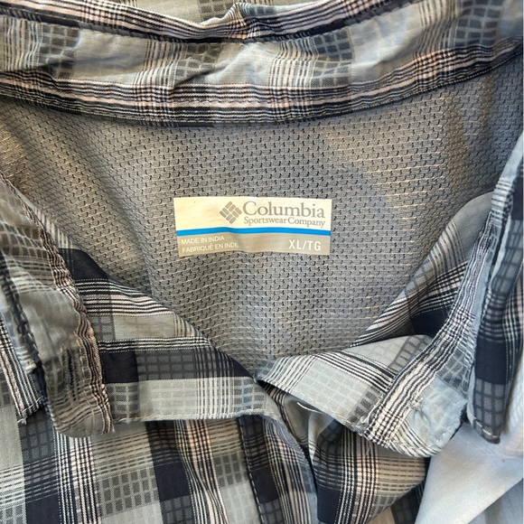 Columbia PFG fishing shirts and Eddie Bauer bundle - Picture 4 of 7